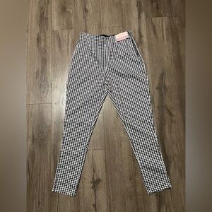 Serra Women's Black and White Houndstooth Pants